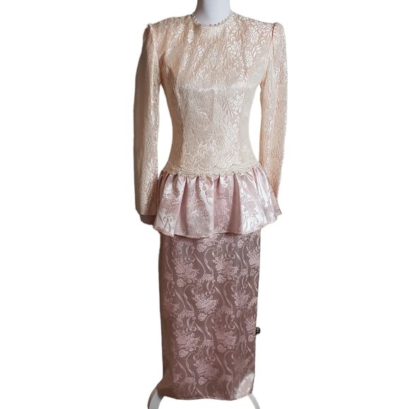 Vintage Scott McClintock Satin Lace Drop Waist Peplum Dress Sz 8 Pink Peach Bow - Picture 1 of 16